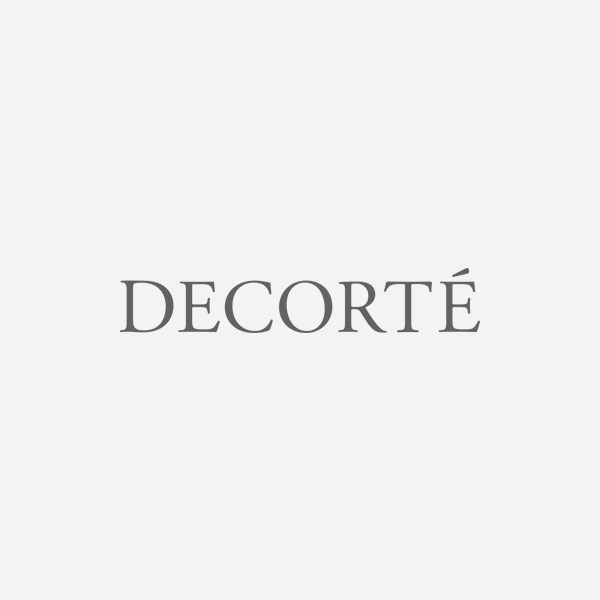 Flawless Glow with DECORTÉ Longwear Liquid Foundation